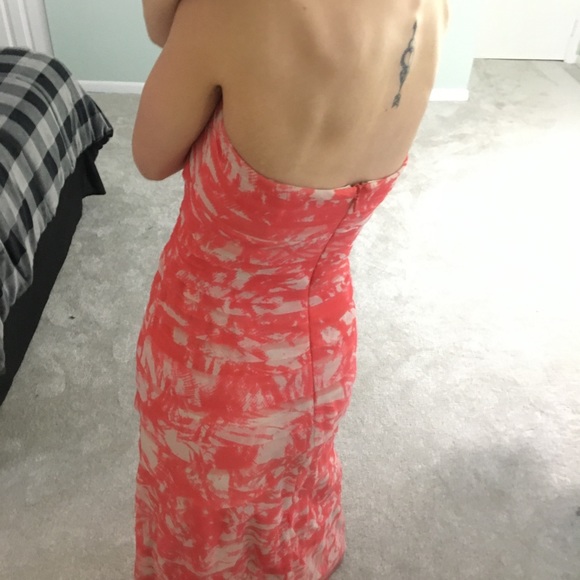 BCBG Maxazria gown - Picture 3 of 5